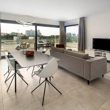 South Bay 2354 Apartamento